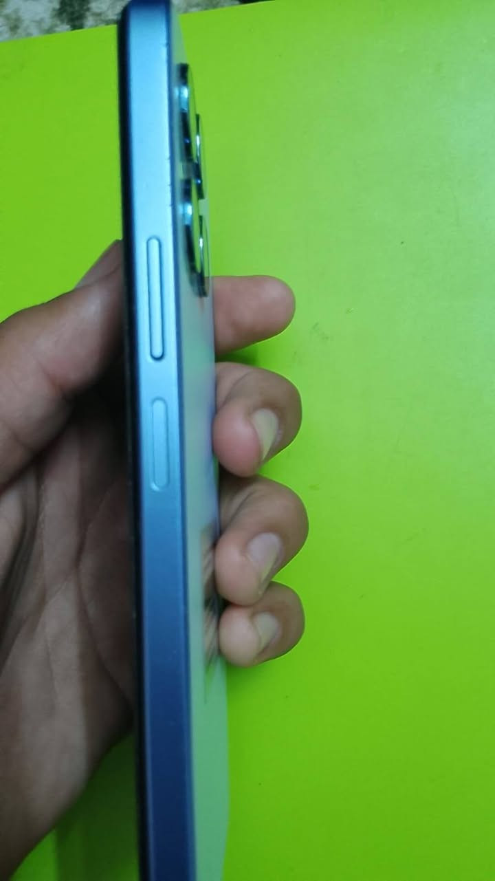 السلام عليكم موبايل هونر x6a
موبايل حلو مامفتوح ابد ذاكرة 128 السعر ب 150 وبيه مجال للشراي راسلني خاص واتساب ***********
