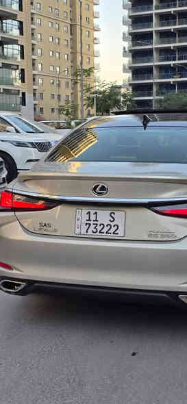 لكزس ES (ES350) بلاتينيوم – موديل 2023🤍🔥🔥

🚗 محرك V6 سعة 3500
📏 ماشيه 27,000 كم
💺 داخل جلد مشمشي
❄️ كراسي تبريد
⚡ كراسي كهرباء
🧠 خزن ميموري
🌅 بانوراما
🪟 بردات خلفية كهربائية
📱 شاشة كبيرة
🅿️ سايد بريك دكمة
📡 شحن لاسلكي
⛔ أوتو هولد
👁️ نقطة عمياء
📡 رادارات
🎒 جنطة كهرباء
📟 حساسات أمامي + خلفي
🛠️ فول مواصفات 1/1 وارد خليجي شركة لكزس بغداد (SAS)
🛡️ صيانة كاملة بالشركة وتحت الضمان
📝 رقم بغداد الجديد وباسمي
📌 ملاحظة: السيارة كفالة عدا ثلاث أماكن بسيطة بارد فقط بدون صبغ أو فتح

⸻

📮 السـعـر ✅ لايك و تعليق يصلك بالخاص 📩

مكان تواجد السيارة: بغداد
رقم صاحب السيارة: ***********
اكتب العبارة فقط: الصفحة مكلف بالنشر
