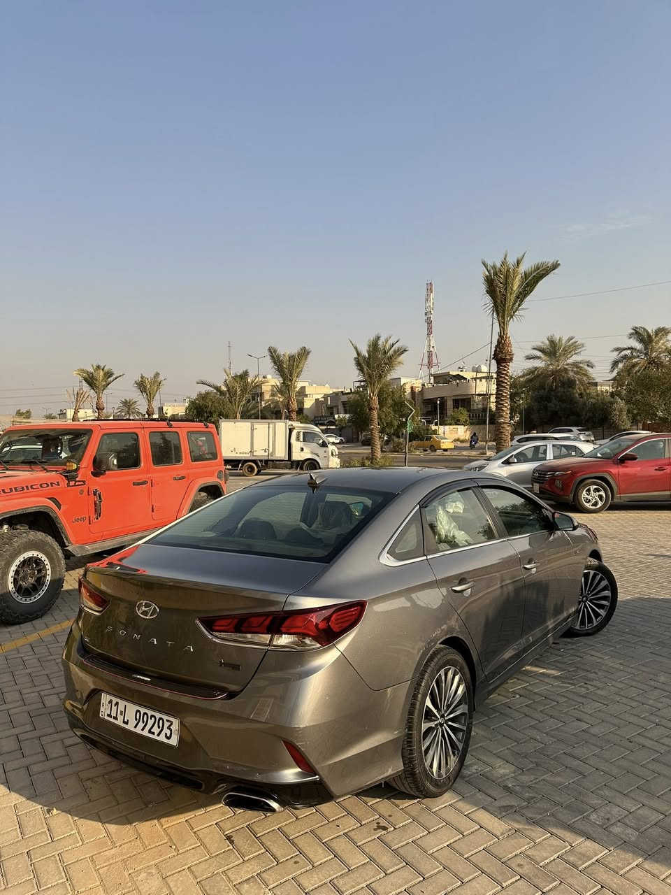 السلام عليكم
للبيع  او مراوس حسب القناعه 
سوناتا ٢٠١٩ وارد امريكي 
حادثه جاملغ وربع البنيد 
وبلعراق بيه بابتين وجاملغ خلفي 
يعني صبغ صفحه وبنيد 
وبيه بارد بلجاملغ الخلفي 
بدون دواخل 
الغد شاصي تكم مكفوله 
نص موصفات 
محرك ٢٤٠٠ جي دي إჂ̤ 
دواخل لوينن 
شاشه جبيره 
كامره دواره 
رادار جانبي 
٣ وضعيات قياده 
فول تحكمات استرين 
تبريد + تتفئه خير من الله
السياره جاهزه من كلشي فضل الله 
رقم بغداد الدولي بسمي تحول مباشر 
السعر ١٢٧ وبيه مجال بسيط 
*********** زيد 
مكاني بغداد حي الجهاد حي الحسين
