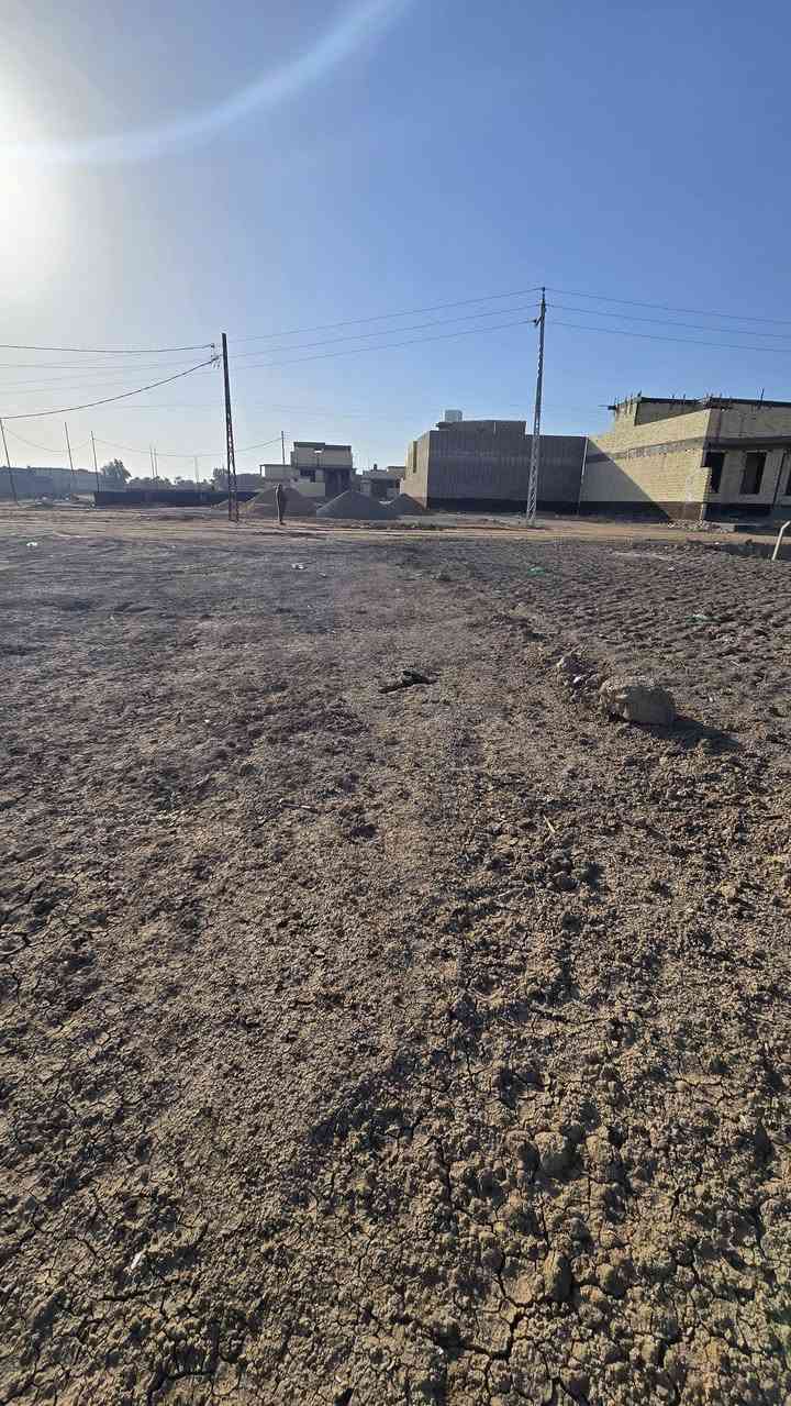 #للبيع #للبيع 

 قطعتين أرض وحده مجاوره للثانيه طابو زراعي سند ٢٥ تحويل مباشر بأسم المشتري عنده الاتفاق على الشراء 🏡

#مساحه كل قطعه ٢٠٠ متر  مساحة القطعتين ٤٠٠ متر 🏡

واجه ١٠  متر 🏡

نزال ٢٠ متر 🏡

تتوفر فيها جميع الخدمات من ماء وكهرباء وتبليط قيد الانجاز 🏡

الموقع المحاويل ملحق حي النور  شارع معمل النسيم وتبعد عن شارع حله بغداد ١٥٠ متر 🏡

باقي التفاصيل موضحه في مقطع فيديو والصور 📷 

🌿🌿🌿🌿🌿🌿🌿🌿🌿🌿🌿🌿🌿
#للإستفسار اكثر او معرفة السعر يرجى مراسلتنا او  الاتصال على الارقام التاليه او زياره #مكتب #عقارات #اراضي #المحاويل الكائن في قضاء المحاويل حي ١٧ قرب #مقهى الصياد القديم 
*********** / *********** حسين أبو شمس
