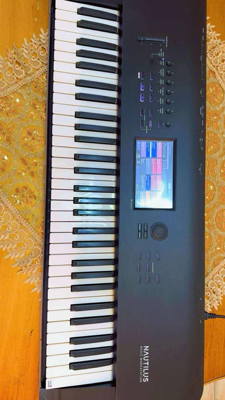 اورك كورج ناتيلوس
Korg nautilus 61
نظافة 95%
استعمال ستوديو فقط 
مكتبة عماد غازي +كلفار المايسترو + كلفار الشعبي + مكتبة علي الحربي 
السعر 18
***********
مكاني البصرة
