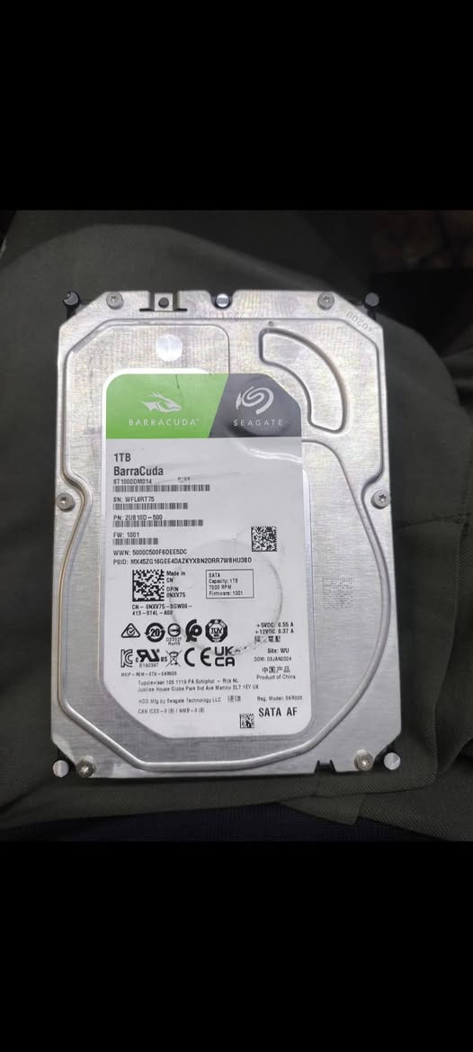 SSD NVMe M.2 سعة 1TB سرعة عالية وأداء ممتاز ✅ رامات لابتوب DDR4 سعة 16GB أصلية (Samsung & SK Hynix) ✅ هارد دسك Seagate BarraCuda سعة 1TB
💯 جميع القطع مفحوصة وجاهزة للعمل 📦 متوفر بيع مفرد
SSD NVMe M.2 سعة 1TB سرعة عالية وأداء ممتاز ✅ رامات لابتوب DDR4 سعة 16GB أصلية (Samsung & SK Hynix) ✅ هارد دسك Seagate BarraCuda سعة 1TB


**إذا كنت صاحب هذا الإعلان وتريد حذفه لأي سبب، رجاءا أرسل رسالة إلى الدعم الفني**