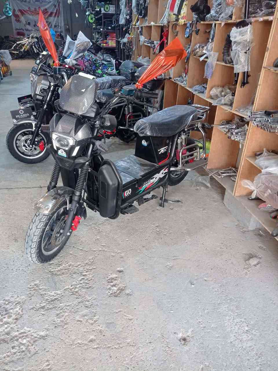 بسم لله تم توفير دراجات شحن مستخدم. اخو الجديد

فقط لدا معرض وورشة انوسي زورونا تجدو كل ماهوئ جديد

دراجه الاخوين. 5 باتري مواصفات بصمه

دراجه الولي. 6 باتري 

دراجه الاوسكيزي.  5 باتري

دراجه الماسه موديل 2025. 6 باتري

جميع الدراجات نضافه واحد علئ واحد

العنوان قرب مول الفلوجه قرب عمارة الجميلي

للستفسار.  ***********.  بأدارة ابو انس
