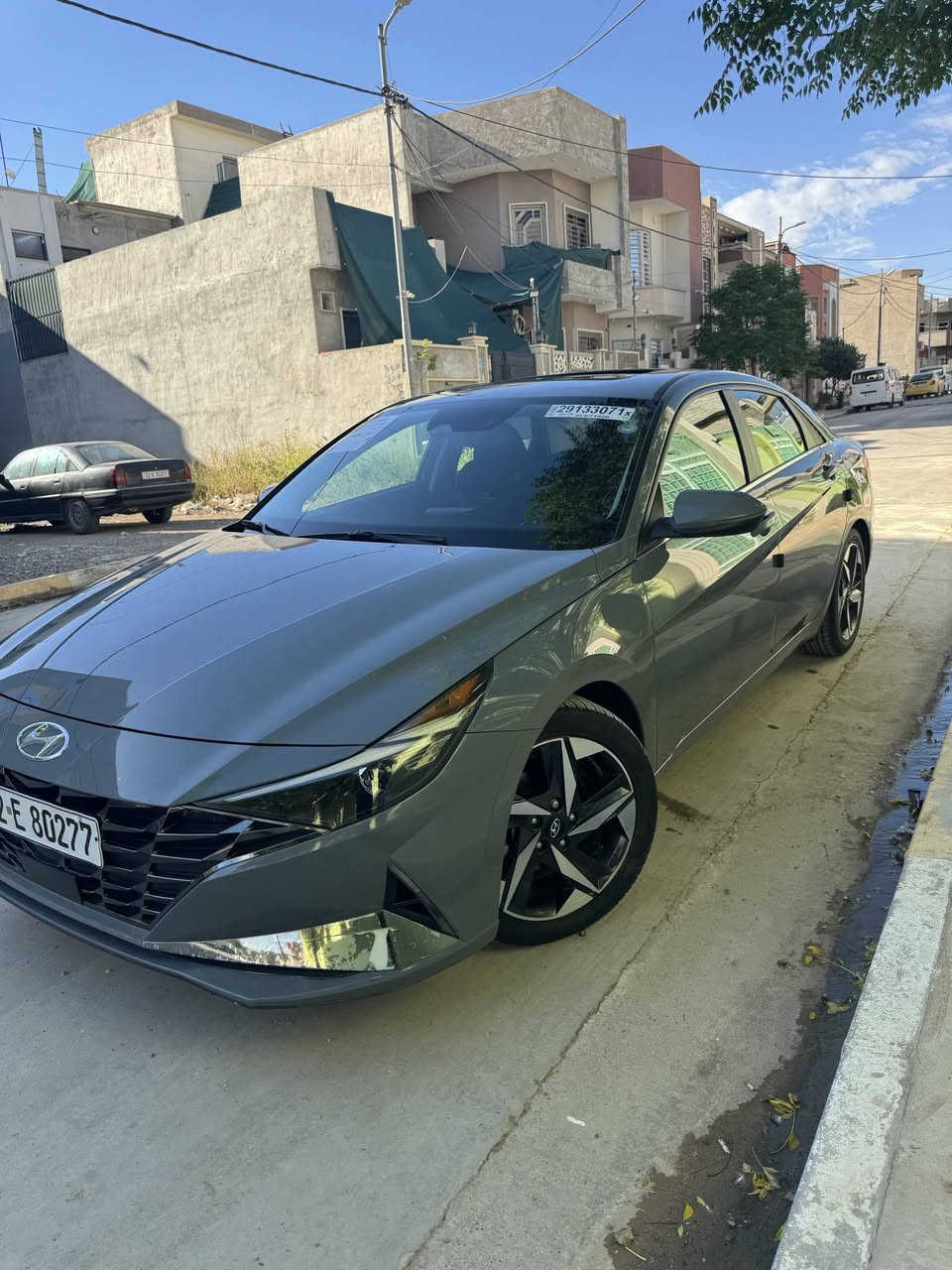 وارد امريكي لون أسمنتي ماشية 115km
محرك 20 دوش 

كير CVT

كير ومحرك شرط 

نضام قياده 

تشغيل عن بعد 

مانع انزلاق 

بانوراما 

كشنات تدفئ وتبريد 

طخم تايرات جديده 

هزة جديده السيارة بسم مرأة شرط تحويل 

ضررها موضح بالصورة مال سونار 
السعر 140$ وبيها مجال بسيط 
عنوان موصل حي الفلاح 

للتواصل ***********

