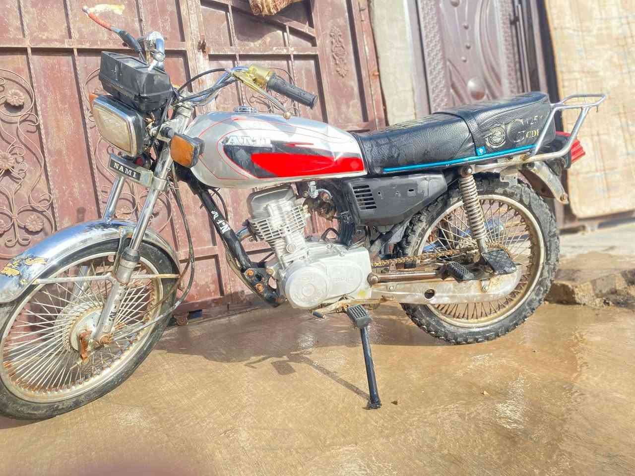 للبيع نامي برو  شغال مابي نقص موديل 17 سعر خاص ***********
