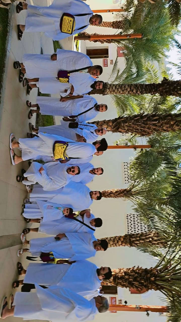 اخر ٧ مقاعد عمره نصف السنه مع المتعهد خميس زيدان الفهداوي *********** /*********** واتساب
