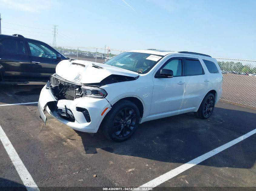 السلام عليكم
سيارة دورانكو فووول مواصفات جي تي بلص بلاك توب اللون ابيض موديل 2024 اصل رقم بغداد
فتحة حساسات رادارات تحكمات كلشي تفكر بيه موجود بيها والفئة المرغوبة محرك 3600
السياره حادثها بسيط جدا فقط البنيد ومستبدل يعني لا جاملغات ولا دواخل كلشي سليم وبلاد فقط البنيد وصورة الحادث موجودة بالصور
السيارة روعة وماصارلي هواي من اخذتها بس والله محتاج للبناء واضطريت ابيع
سعرها 365 ورقة وبيها مجال للعلم هذا اقل من سعر دخولها للعراق وللشراي بالخدمة
مكاني البصرة
***********
