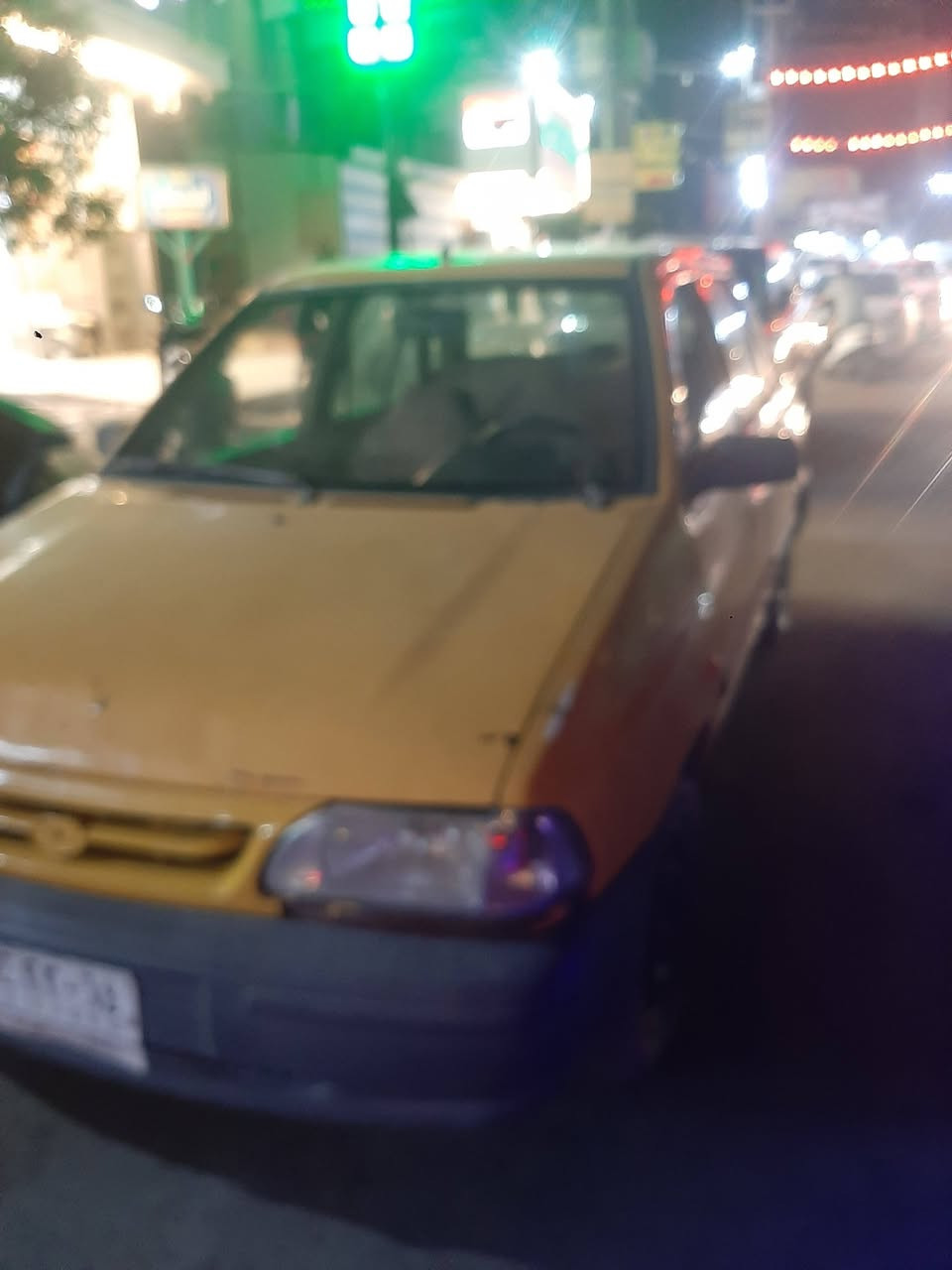 سياره ٢٠٠٩ شواصيها مال شركه قطره خياس مابيها مكينه مال برايت حداديه زينه بيها تخم تاير مصفره هيئه وغرامات مالكها  بلحله مكاني كريطعه  السعر١٧ ورقه وبيها مجال الرقم الرسائل تهمل التواصل على الرقم الهاتف ***********
