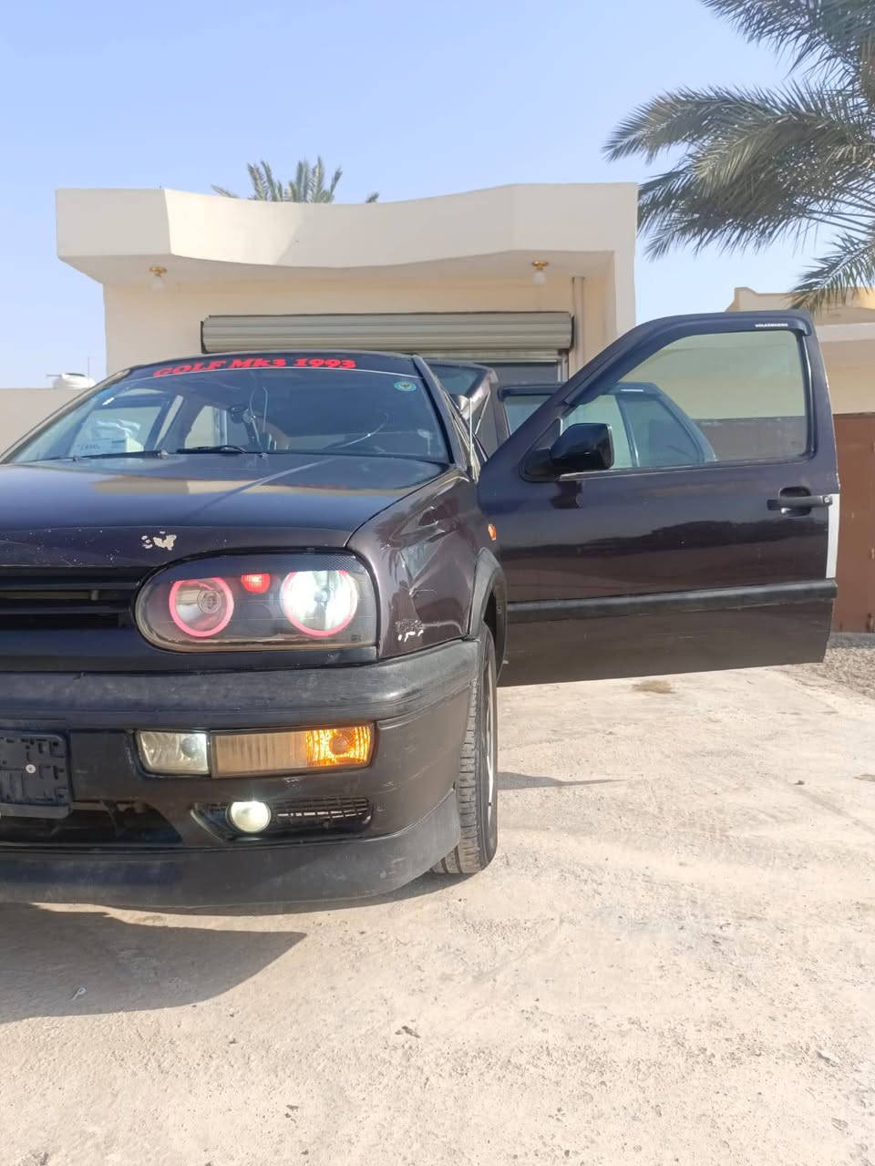 السلام عليكم اخواني للبيع او المراوس كولف GT MK3 1993
(السيارة بلادية بدون صبغ)

محرك وكير مكفول محرك 1800 دوش صدر أمامي خلفي. ب الجيس. طسة ماكو بشرط راكب. حديث. 

تخم تاير مع الأسبير جديد ويل كب رياضي. 

كهربائيات وضع الشركة كلة شغال. ماكو شي طافي. 

مري كهرباء 

أربع جام اوتو 

مسجل شاشة وكامرة خلفية دوارة 

لايت زنون عالي ناصي اصلي بشرط نهار. 

فتحة سقف طكتين شغالة 

تبريد ثلج وية السويج مراوح صقر. آنسة شي. اسمة حماوة 

ارباكات 

أربع دسك اي بي اس. 

رقم بغداد سنوية ورقم جديد سنوية 2028شرط التحويل 

سيارة جاهزة. بشرط ترايك 180  

مكاني ديالى دلي عباس السعر على الرقم المرفق بسبب النفوس الضعيفة 

***********

