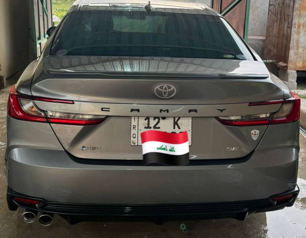 🔥 للبيع كامري 2025 SE HEV الشكل الجديد 🔥
▪️ وارد أمريكي  
▪️ ممشى ٢٦ ألف فقط  
▪️ Hybrid اقتصادي جداً بالوقود  
▪️ اللون رصاصي مميز  
▪️ فئة SE الرياضية  
▪️ تشغيل بصمة  
▪️ شاشة + كامرة + حساسات  
▪️ استخدام شخصي والسيارة محافظة جداً

الإضافات:
✔️ كعدة مريحة للسفر والمسافات الطويلة  
✔️ غطاء داشبول محافظ  
✔️ بانزين محسن وسوبر فقط

الصبغ:
جاملغ خلفي جهة السايق فقط

السيارة نظيفة جداً وشغل مرتب وجاهزة للفحص بأي مكان 🌟  
السعر: ٢٢٩ قابل للنقاش بالمعقول

📍الموصل  
📩 مراسلة خاص
***********
