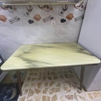 طاولة • الاعظميه