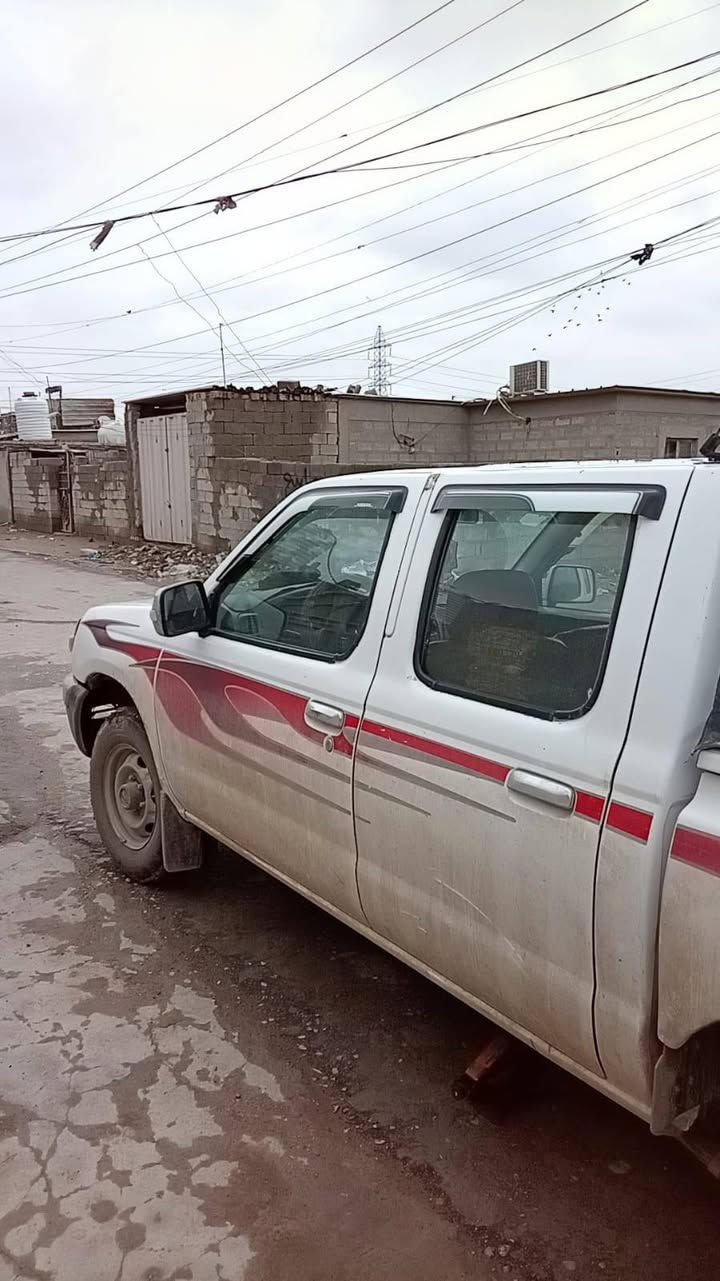 السلام عليكم بيكم نيسان مديل 2005 رقم بغداد نكليزي نسويه الى 2031 كير ومكينه شرط كهربائية طخم تاير جديد السعر 80 وبيه مجال العنوان النهروان  ***********
