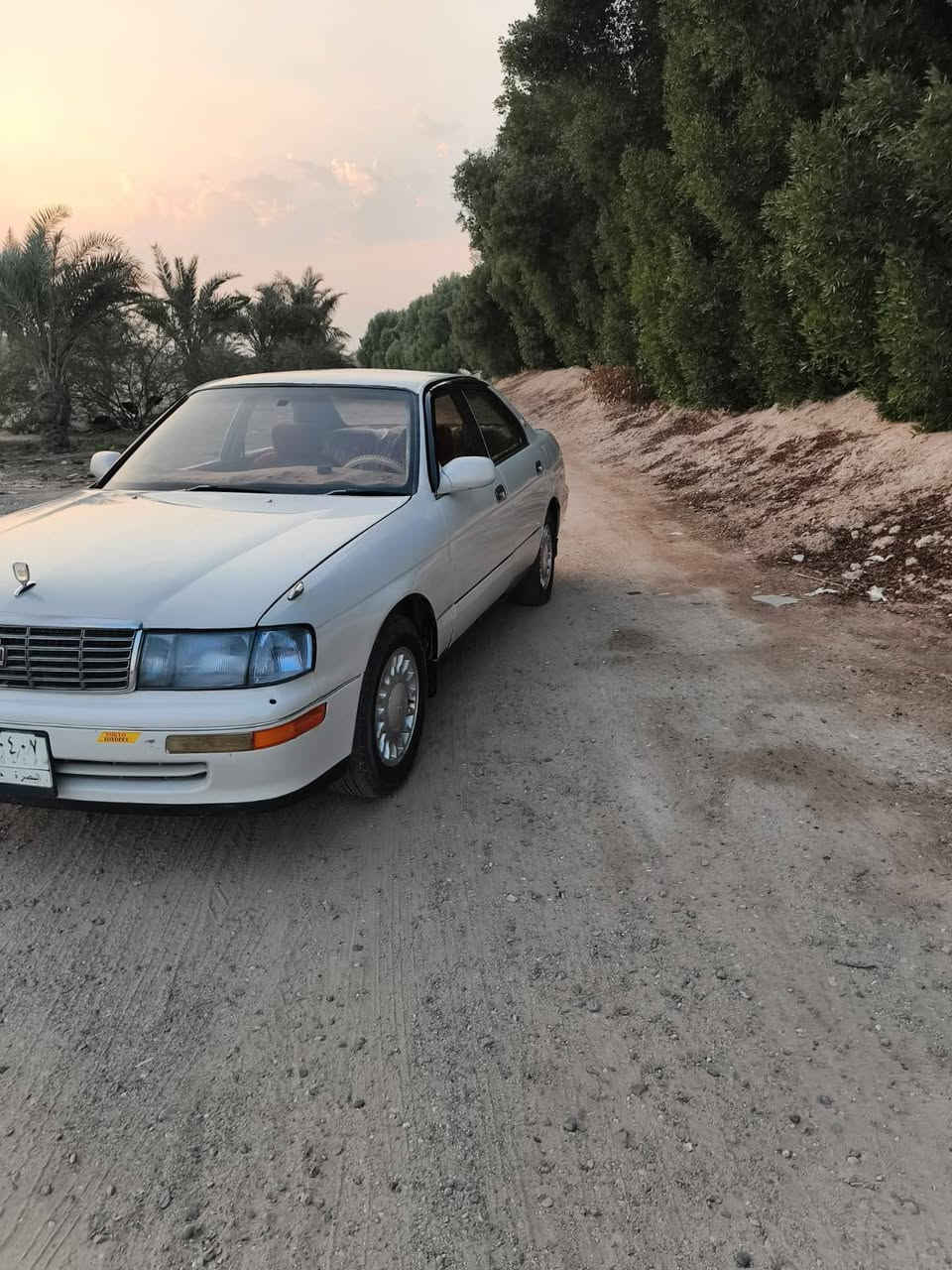 السلام عليكم سيارة بطة متصل للبيع موديل 95 رقم البصرة /أ/ مشروع وطني تحويل مباشر مكينة وكير كارتون جديد كفالة حدادة جديدة طخم تاير جديد كهربائيات شغاله السيارة كفالة عامة كص ونقل وضربة السعر 48 وبيها مجال بسيط للشراي مكان السيارة البصرة سفوان رقم صاحب السيارة ***********
