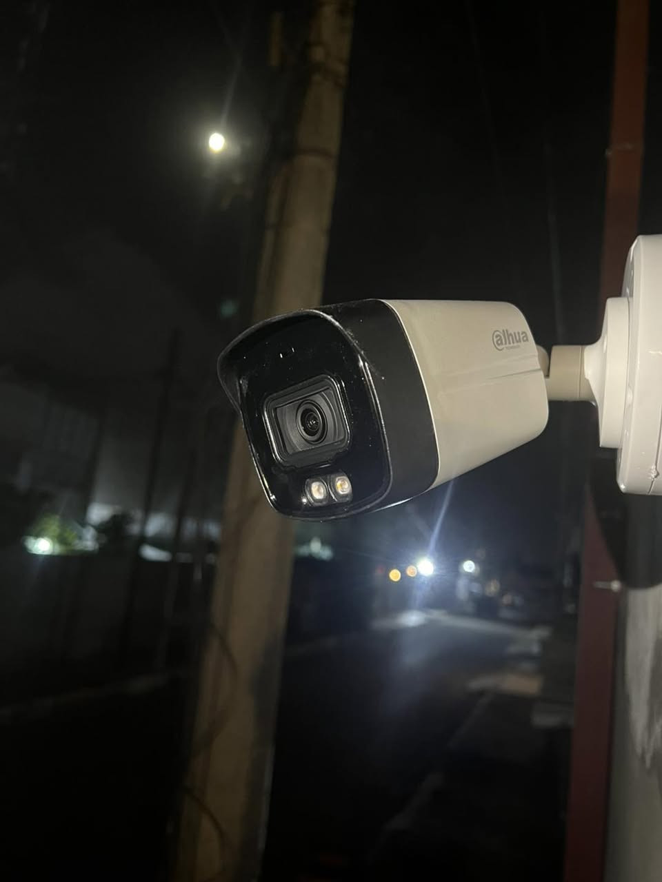 اختصر الزمن والجهد وتمتع بالجودة 
سلام عليكم 
تم تأمين منزل احد زبائننا ب ٣ كاميرات من شركة دهوا 
دقة ٨ ميكا 4k
صوت وصوره 
ليلي الوان 
ضمان سنه استبدال 
#العنوان #
كربلاء/ طويريج/ شارع البلدية/ مجاور المستوصف الطبي 
# هاتف #
***********
***********
جملة- مفرد 
اسعار خاصة للمنصبين 
رؤيا الهندية 
وكيل معتمد
