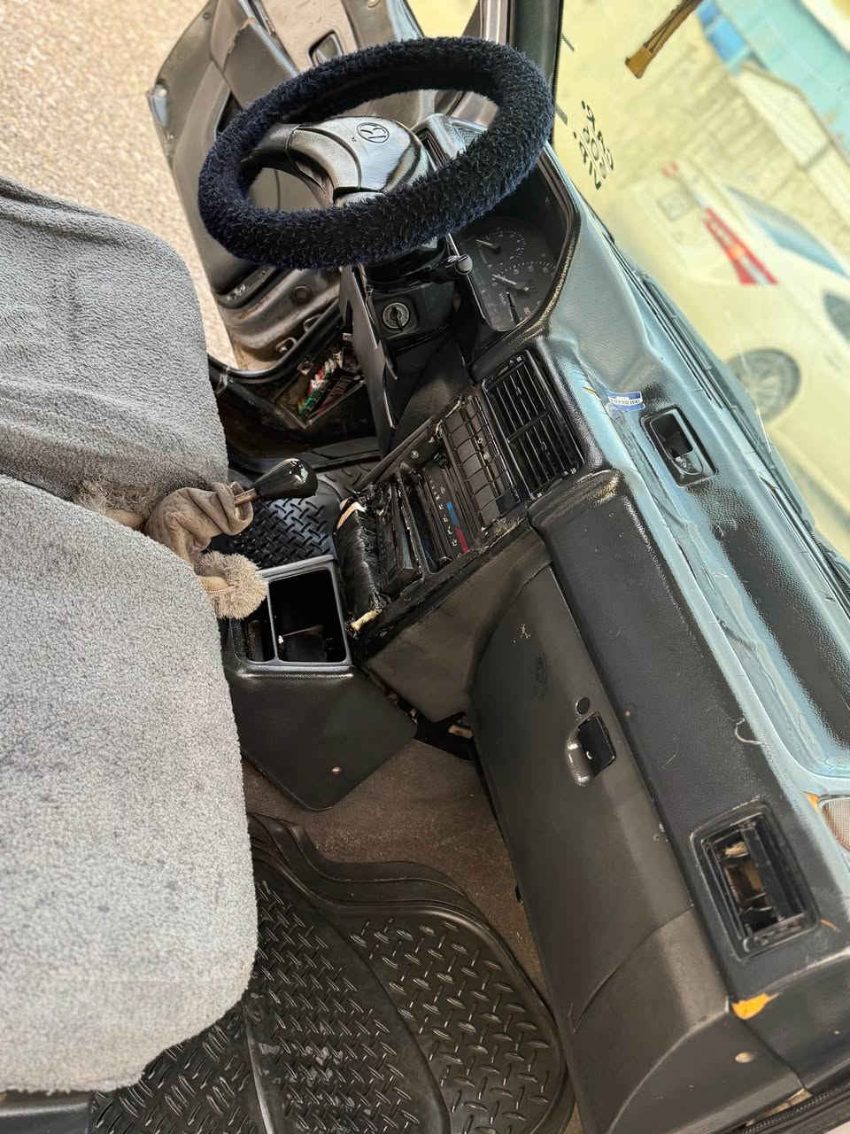 هۆندای مەکینە بەخ مەرغوب🔥🚀
تکایە زانیاریەکان بخوێنەوە بۆ زیاتریش پەیواندی بکەن بە سعریک ئەیفرۆشم بەس پارەی ناو بەرگەدرکاکانیەتی
$$$(11)😱😱😱😱😱😱😱😱
☎️☎️☎️☎️☎️☎️☎️☎️☎️☎️
***********
***********
گێڕ عادی 
ئاڕمی پلاستیکی سلێمانی
مۆدێلی ١٩٩٣
بێ دەعمو لێدراو
دەعمی قورسی نیە
پێشو دوای زۆر جوان
ژمارەی شانسی زۆر جوان
حەرفو ژمارەی غەڵەت نیە
ئاڕمێکی جوان بەشەرتی ئەوەلیات
سەیارەکە زیا لەحەد جایزە
ئیستۆپو کلاجو پاوەری زۆر خۆش
مەکینەی سەوتی خۆشە سەرفی نیە
بەشەرتی فەحسو تەرای ٣ سەعات تەرای پێ بکەو بە دلی خۆت لی خوڕە
گەرمیو فڵچەو تەجیلو مکەبەرەو لایتو برێکو شت هەموی مەزبوتە
٤ بەرگە درگای لۆکی لەسەرە
بانزین زۆر کەمەخوات
لە سلێمانیم سعرەکەشی ١١ گەلا
بۆ زانیاری زیاتر
تێبینی (TB)🧿🧿🧿❤️‍🔥❤️‍🔥
سه ياره كه به شه رتي ئارمو ئه وه لياتو موسو براوه هه تا مردن لي به ر برسم
گيرو مه كينه ي به شه رتي ١٠ فيته ر
***********
*********** السليمانية, العراق
