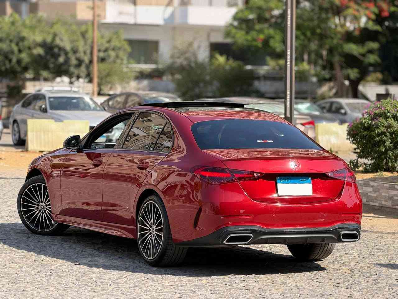 Mercedes C200
Model 2023
AMG NIGHT PACKAGE 
Fully loaded 
Protection from protect me
80000 km
GAS maintenance 
استيراد
Brand new tires
سنطة كهرباء
📞 01281311599 القاهرة, مصر


**إذا كنت صاحب هذا الإعلان وتريد حذفه لأي سبب، رجاءا أرسل رسالة إلى الدعم الفني**