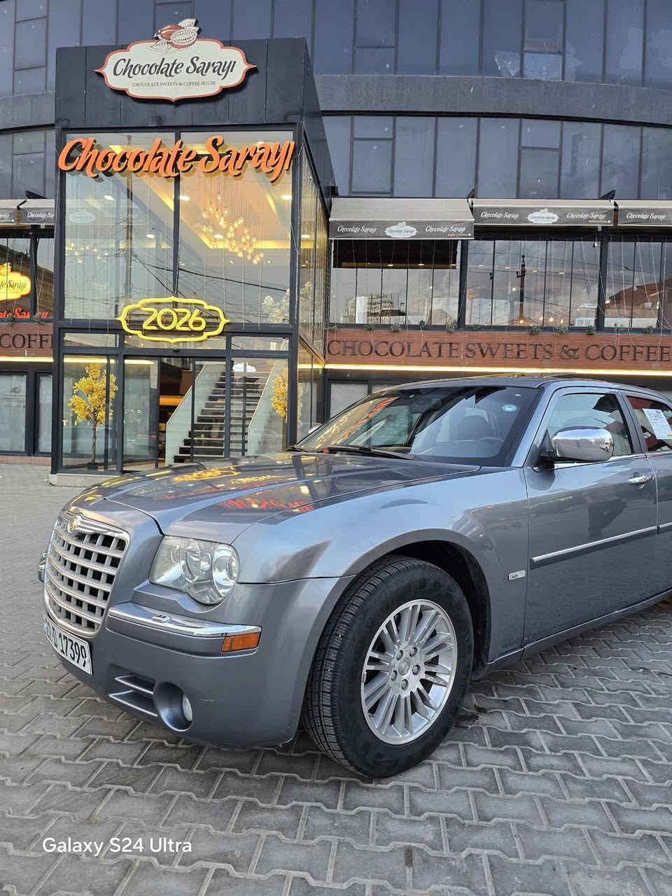 للبيع
سعر 112$
اوباما  موديل 2007 بجم محدث هيمي 
محرك 6سلندر حجم 3500 اصل abs
كير اوتوماتيك شرط المحرك والكير ولاكسل ذهب 
رقم اربيل دولي رقم وهزة وسنوية جديدةلل٣١
 بأسمي شرط التحويل 
🚫صبغ حزام جمالية شرط بدون دواخل نهائيا اربكات سليمة 
السيارة فول مواصفات
مري شفط 
مري ويدات نيكل كروم 
سلايد فتحة سقف 
كشنات جلد وكهرب هيتر بلكشن 
شاشه كامرا حساسات كروز سرعة  
نظام ABS   نظام تراكشن مانع انزلاق 
 تبريد قطعتين ثلج ❄️
لايت زينون عالي ناصي 
ويل كب  طخم تاير جديد صدر امامي خلفي جاهز
سيارة عليها ادامة كاملة صدر امامي خلفي 
جاهزة من كلشي 
موصل الايسر 
***********
***********
