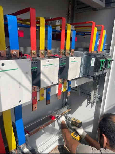 تجهيز وتنصيب كافة بوردات الكهرباء ⚡️ ربط وتشغيل المولدات كافة الاحجام و عمل بوردات ال ATS 

تجهيز حسب الطلب والمواصفات 
معدات (ABB - شنايدر - LS ) 
تجهيز كافة الشركات والمعامل 

🔧 خدماتنا تشمل:
 • تصميم وتنفيذ لوحات التوزيع الرئيسية والفرعية
 • تصنيع بوردات التحكم
 • استخدام مكونات عالمية موثوقة لضمان أعلى مستويات الأمان
 • الالتزام الكامل بالمواصفات الدولية IEC / NEC
 • اختبار وفحص اللوحات قبل التسليم
 • توفير حلول مخصصة حسب طلب العميل

💡 لماذا نحن؟
 • خبرة واسعة في تصميم وتنفيذ البوردات الكهربائية
 • جودة عالية وسرعة في الإنجاز
 • دعم فني واستشارات هندسية
 • أسعار تنافسية وجودة مضمونة

للأستفسار اكثر الاتصال على الارقام 
***********
***********
