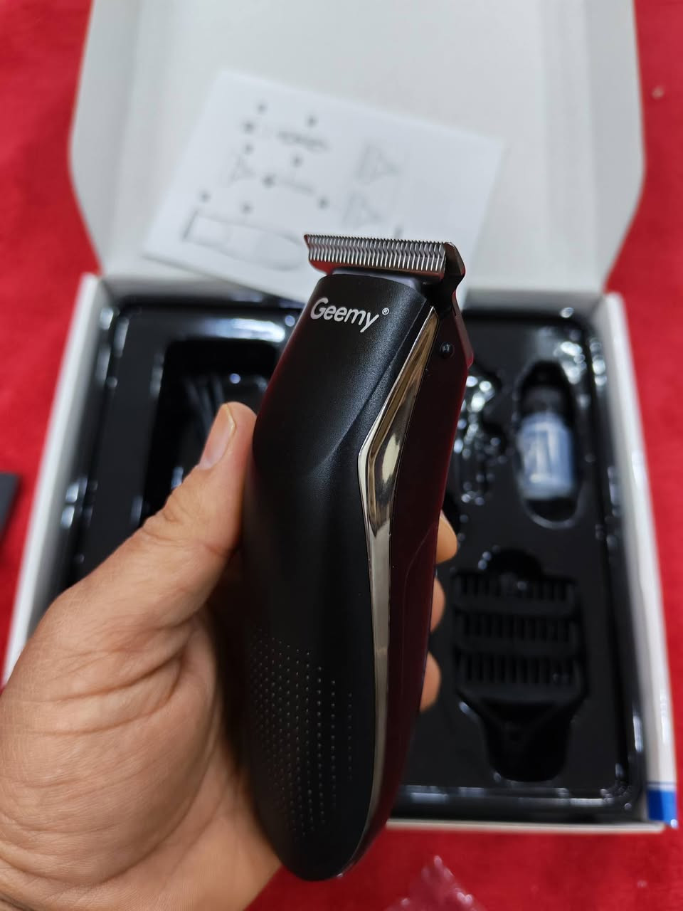 اللهم صلي ع محمد وال محمد.. وصلتنا بضاعة كهربائي الكتروني بأسعار تنافسية جدا جدا.. يوجد توصيل كل المحافظات.. الحجز عن الواتساب ***********
