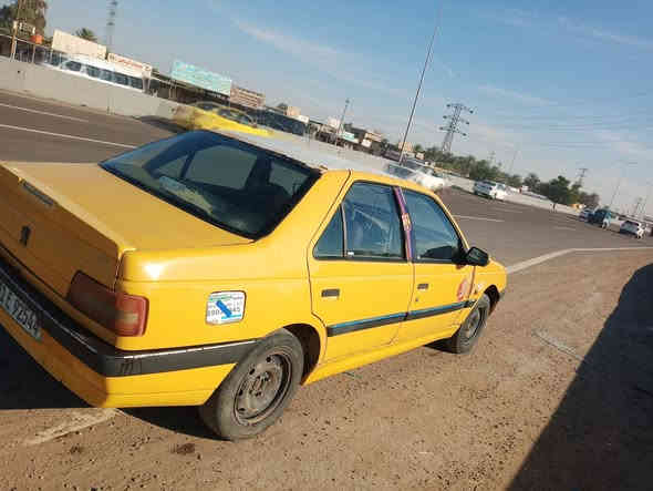 السلام عليكم للبيع سياره بيجو لميس موديل 13 مصفره هيئا وغرامات رقم انكليزي هزه جديده مكينه وكير خير من الله كلج جديد بيها خياسات بسيطة كهربائيات شغاله بيها خربطه بل نوزل السعر 30 وإذا اكو مراوس حسب القناعه للاستفسار الاتصال على الرقم التالي *********** مكاني بغداد الشعب
