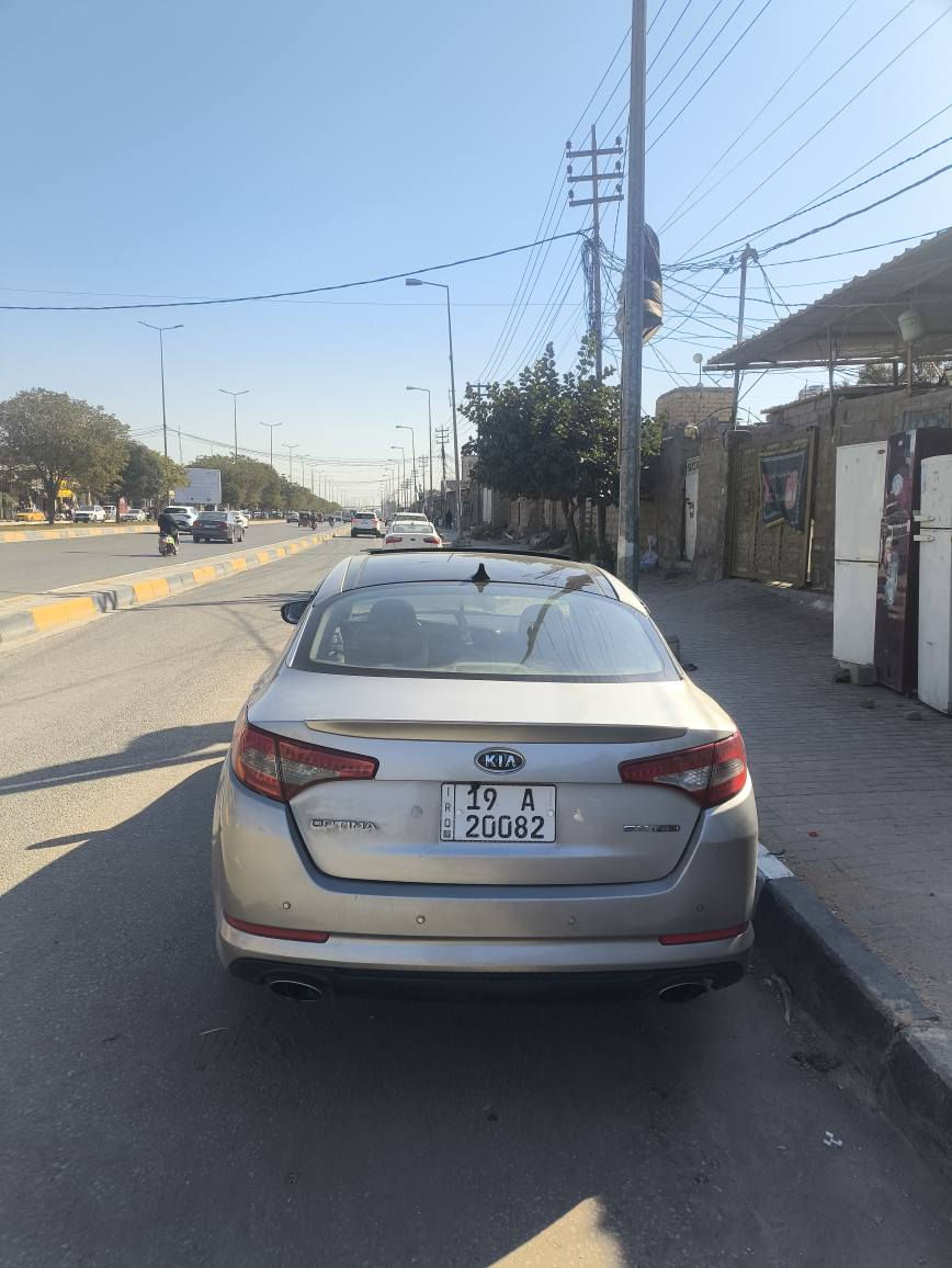 للبيع اوبتما امريكي مديل 11 حادث جامرلغ خلفي + قبق جنطه امبدل ابلاد فقط الباقي كفالة كما في السونار 
 فول مواصفات للاخير. 
بصمه تشغيل + ابواب 
فتحة سقف 
كشن كهرباء 
تبريد تدفئة بالكشن + تبريد تدفئة شغال شرط
شاشة اندرويد فول سلاسه + كامرة فول HD
محرك 2000 توربو معلي گازكيت فقط مكفول من النضيح والبخار
كير كفاله من كلشي
حادث خلفي جامرلغ وقبق الجنطة امبدل ابلادي 
سنويه بأسمي لل 27 رقم دولي. كربلاء 19
صدر + دبلات جديد 
العنوان كربلاء 
السعر 107 وبيه مجال اذا شراي مو شراي لا تعبني
للاستفسار اكثر *********** كربلاء, العراق
