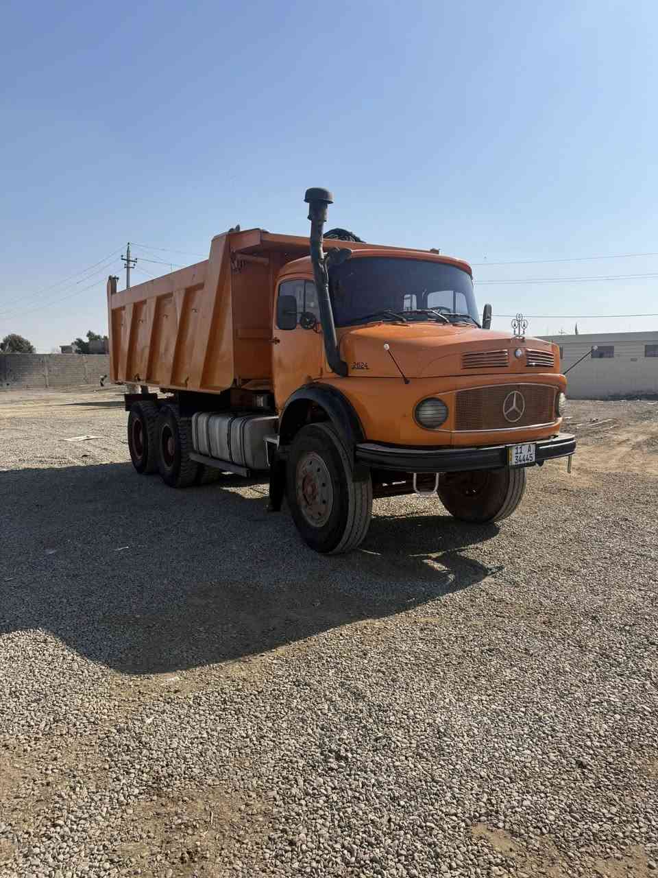 السلام عليكم للبيع اقجم موديل 80بلادي بدي بلادي شاصي مكفول قماره المانيه مبخره خارج وداخل مجموعه ج ف 18 كير 130جديد مكينه ستندر لا صرف ولا بخار تخم تاير رقم بغداد نكليزي بسمي سياره جاهزه سعر 60وبيها مجال الاستفسار على الرقم ***********
