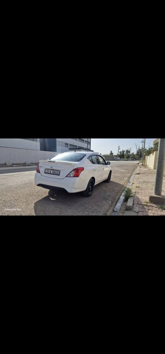 نيسان صني هندي للبيع موديل ٢٠٢٣ ماشية ٣٨ الف بدون صبغ وبدون تعديل بارد ،سيارة نضيفة مال بيت وباسمي من سنة ونص ،بيها كوبون بنزين ،رقم ***********  السعر ١٢١ وبيه مجال
