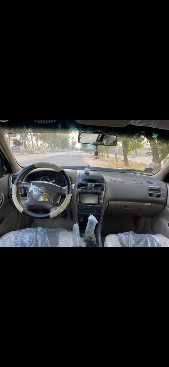 السلام عليكم نيسان مكسمه للبيع موديل 2006 بسمي سنويه جديده سيارة كامله خير من الله تخم تاير سعر 70ورقه ***********/***********
