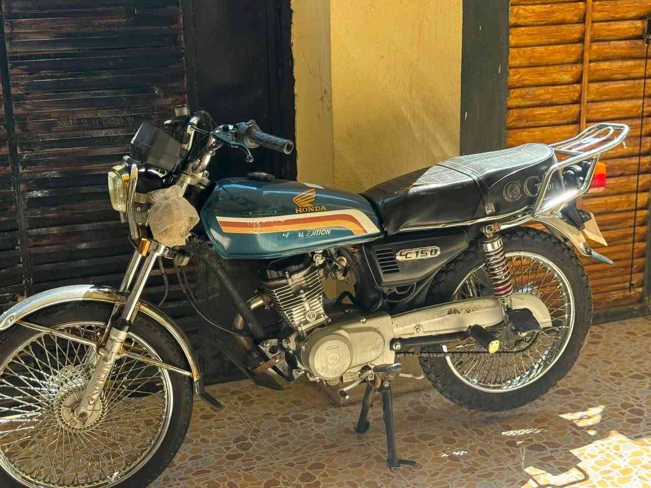 سۆنلینکی ٢٠٢٣ بۆفرۆشتن ماتۆڕەکە زۆر بێ عەیبە ڕۆن نادات دووکەڵ ناکا کەوەری گۆڕاوە شانسی بەشەرت دەبڵەکانی مەزبووتە سعری ٣٧٠ هەزار شووێن سلێمانی
***********💙✅

