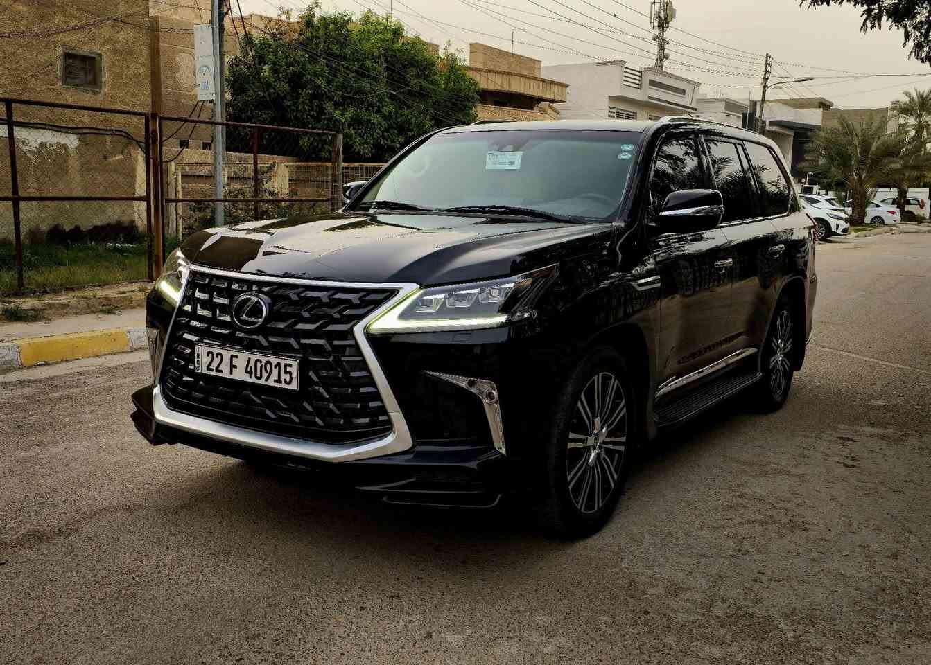 السلام عليكم رمضان كريم عليكم ان شاءالله لكزز ٢٠١٧ وكالة البريم ماشيه ١٤٧الف مكفوله من الضربه والصبغ والتعديل عدى الجاملغ الامامي بي شويه بارد السياره مغلفه بلكامل ppf محرك ٨سلندر ٥٧٠٠ جكات رادار امامي رادار جوانب سياقه اليه تحديد مسار مانع تصادم تشغيل عن بعد ويل كب٢٢ ايبادات خلفية هندبريك بصمة ستيرن كهرباء ستيرن هيتر حساس دعاميه امامي خلفي زراك لايت ٤انظمه قياده شاحن واير ليس ثلاجه ٨ايرباك نظام الدف لوك داتا شو سلايت ٧كشنات كهرباء كشنات تدفئه تبريد صندوك كهرباء قطعتين ٤بيبان بصمه ٤بيبان كتابات ليزرية كاميرات ٣٦٠درجه اناره داخليه محيطيه مري كهرباء مري قلاب كشنات خزن كشنات جلد طفايه دشبول ليزري وبعد بيها هوايه مواصفات السعر ٥٨٠وبي مجال لاتصال*********** مكان السياره بغداد الغزاليه
