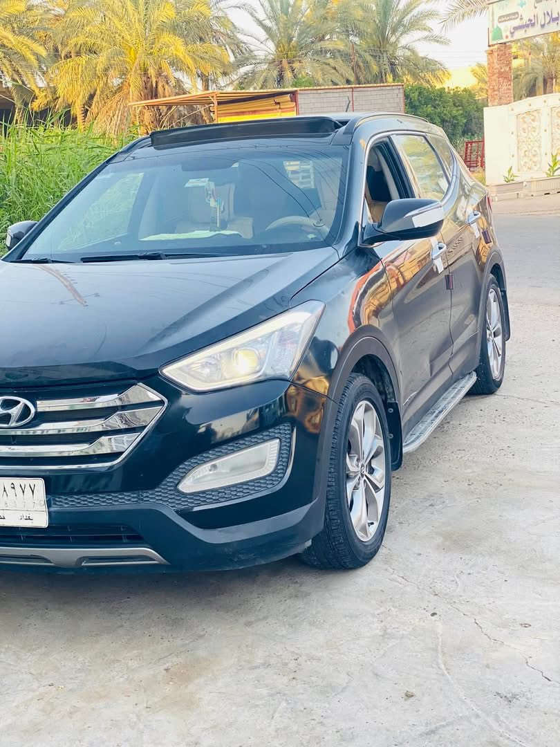 السلام عليكم
هونداي : سنتافي 

موديل :2014

وارد خليجي 

محرك : 6 سلندر

المواصفات 

تحكم استيرن جهتين 

7 اراكب 

3 قطع تبريد 

كشنات جلد 

شاشه 

حساس 

ارضيه جلد 

داخل اسود

ويل كروم 

دواسات 

بعد هواي مواصفات 

رقم بغداد 

سياره بيه صبغ شبر بل بنيد وشويه جراد بل جاملغ  

السعر ب ١٦٥ وبيه مجال مكان سياره بغداد شاطئ التاجي 

رقم الاستفسار ***********

***********
