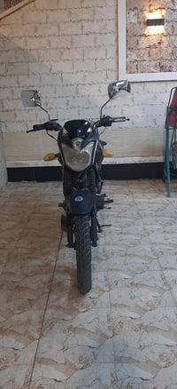 وبركاته  من رخصة آدمن الكروب دراجة للبيع جمرة صاروخي اللون اسود محرك ١...
