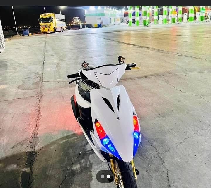 السلام عليكم ماكس مضلع البيع السعر 605 وبيا مجال قليل العلوان البصرة احي الحسين  الهاتف ***********
