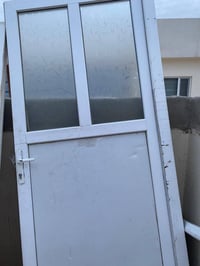 ابواب+قطع شويه تعبانة  مستعمله كلهن 70$ موصل الجانب الايمن  رقم الهاتف...