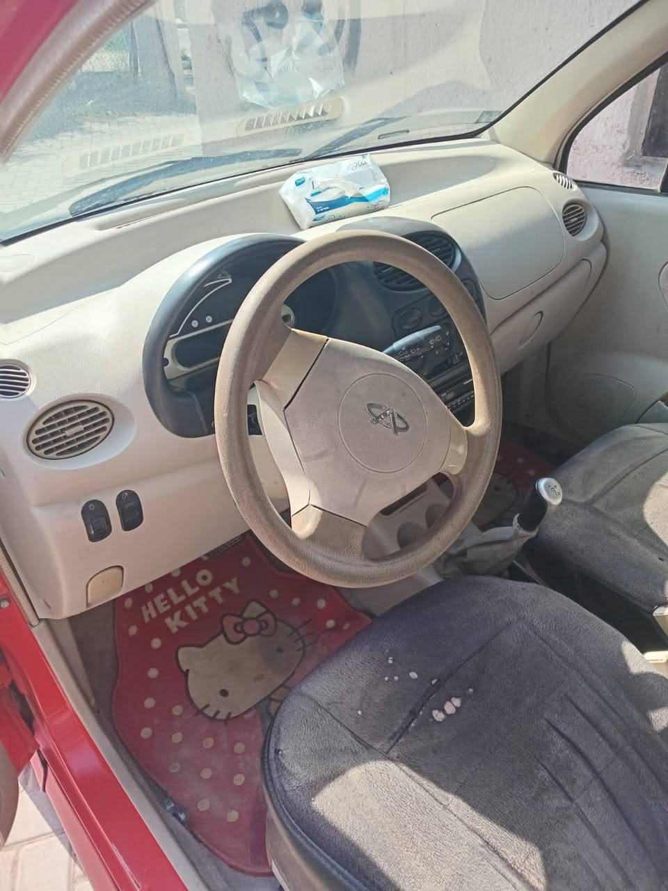 سيارة كيوكيو موديل١٣
بيها نقوصات دعاميه خلفيه  وصدر 

*********** السعر ٢٥ وبيهه مجال
