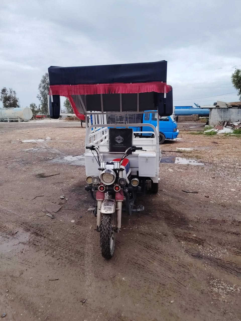 سلام وعليكم ستوته فحل عالي  موديل 19  محرك 22 ورقه وحده 
فول نضيفه كهربايات كلها شغاله  
مكلف بلنشر  *********** وتساب
