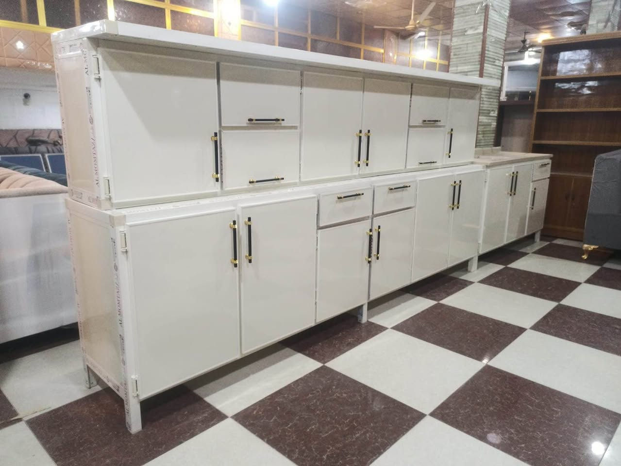 كاونترات سنكات مختلف القياسات

التاميم ركن آلمدينه معرض أثاث بيم
*********** الرمادي, الأنبار
