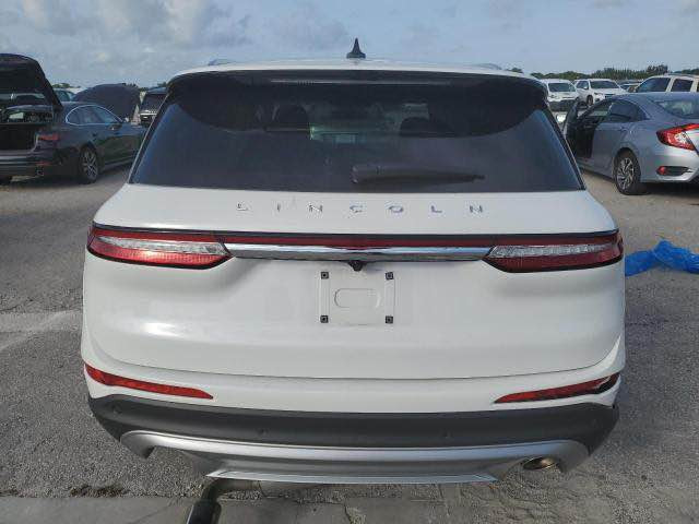 السلام عليكم للبيع فقط لنكولن كورسير موديل 2022 حادثها كما موضح بل صور باب وجاملغ ماشيه 17 الف حجم المحرك 2000 تيربو رقم اربيل السعر 210 مكاني زيونه شارع الربيعي 
*********** بغداد, العراق
