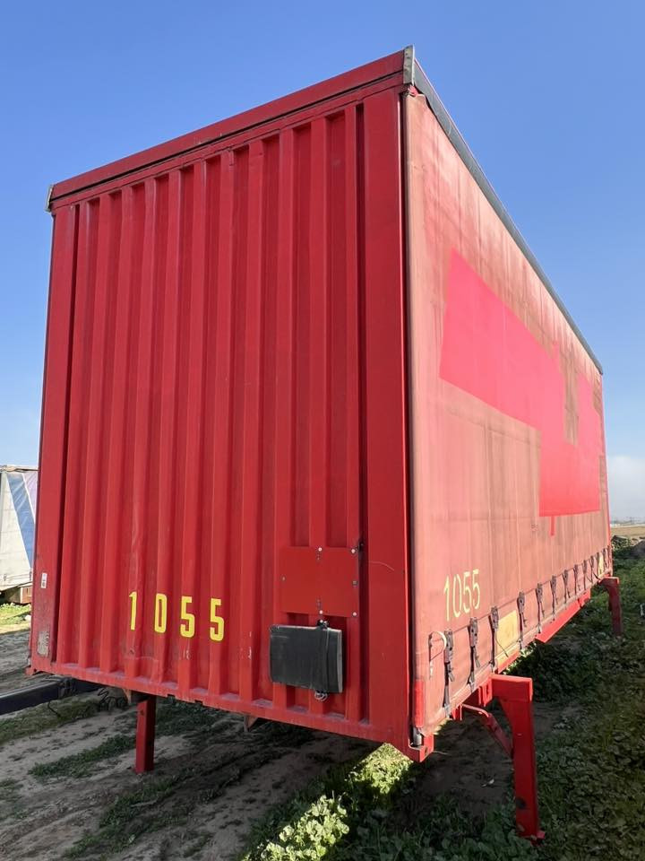 السلام عليكم اقرأ تفاصيل واتصل ❤️✅
بودي اكتروس وحش موديل 2019 
طول 7.80 متر ارتفاع 3.10 متر نظيفه 100‎%‎
‏سقف حاوية صدريه حاويه￼￼ رقم الهاتف قحطان معرض 
*********** كورك *********** اسيا 
معرض ابو قحطان واولاده العنوان موصل برطله سهل نينوى 
❤️✅￼
