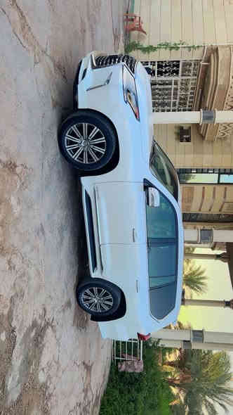 السلام عليكم 
للبيع موديل 2017
السياره جديده جداً 
سونار مرفق وياها 
شويه بيها بارد
وصبغ كلش قليل بالدعاميه 
لكزس معروفه مواصفاته 
السياره رقم بغداد بسمي 
مكان السياره بغداد القناة قرب جسر المثنى 
***********/***********
