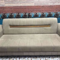 عندي تخم جديد العنوان بغداد الشعب حي التجار  السعر علخاص  07738912313