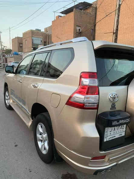 برادو 6 سلندر 2013 اصل محدث 2017
كشنات جلد 
تحكم ستيرن
ثلاجه
داخل صاج
سلايد
شاشه + كامره دوراه
تخم تاير قبل اسبوع شاده
صدر امامي خلفي جديد
السياره باسمي تحويل مباشر
مكان السياره زيونه الربيعي  ***********
السعر 26.000$ وبيه مجال قليل بغداد
