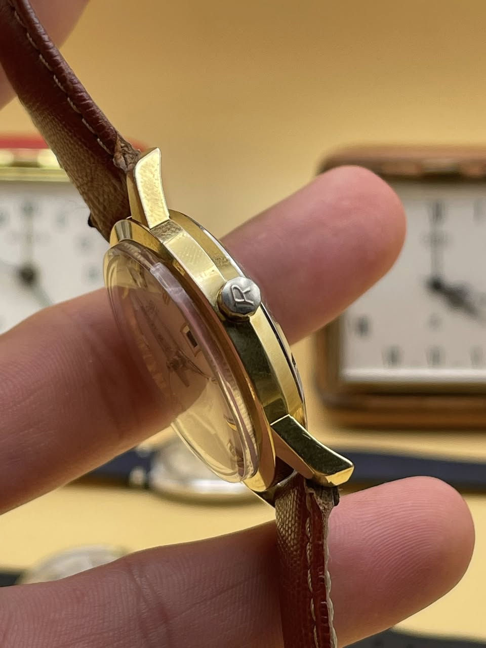 -Rado Automatic Production 1950

-جمال ودلال الرادو من الذهب والاستيل نوادر جداً جداً 

-مقاس ٣٥ صافي // نظافه ممتازه 

-السير +البوك مستبدل يا اخوه 

#يوجد_توصيل لجميع محافظات العراق


**إذا كنت صاحب هذا الإعلان وتريد حذفه لأي سبب، رجاءا أرسل رسالة إلى الدعم الفني**