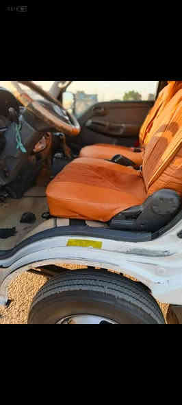 السلام عليكم.  
للبيع كيا فحل.مديل.  2012
رقم بصره  انكليزي  سنويه 2028 . تحويل مباشر. محرك. 4000. مفتوح. لاتبخير ولاتنقيص جديد مكفولة من الضربه `صدر جديده  شواصي مكفولة.كهربائيات كله شغاله   السعر. 110.ورقه مكاني بغداد.   
ه‍.  *********** .
