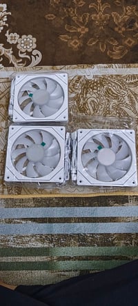 ٣ فانات RGB • تحكم من الـPC • البصرة