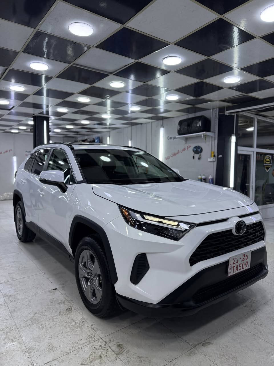 سلام عليكم 

للبيع ( تويوتا راف 4 )
2024
مواصفات XLE

بصمة ، سلايت روف ، اوتو ستوب ، مانع انزلاق ، رادار امامي ، رادار جوانب ، تحديد مسار ، تحكمات استيرن ، تبريد قطعتين ، صندوق كهرباء ، رادار خلفي ، تشغيل عن بعد ، انظمة قيادة ، اوتو هولد 

ضرر ( جاملخ سكن صبغ + باب سكن صبغ )

ايرباك ( استيرن + تكمة )

ماشية 18 الف مايل 

كاتي يترقم محافظات شمالية 

سعر 250$ وبي مجال


**إذا كنت صاحب هذا الإعلان وتريد حذفه لأي سبب، رجاءا أرسل رسالة إلى الدعم الفني**