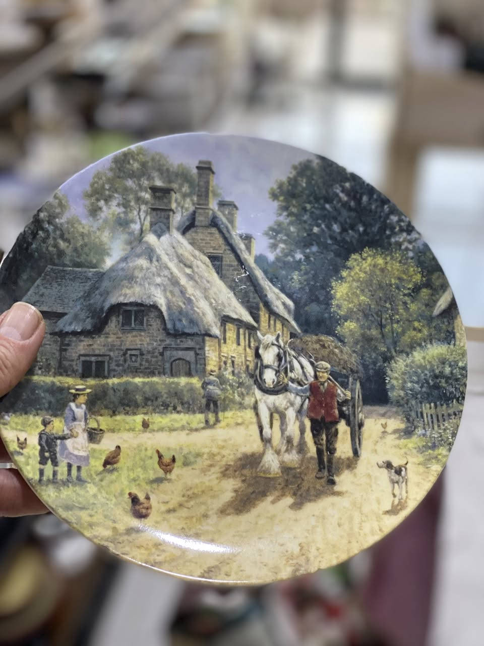 (الاصلي)
العيون عندما تنظر الى الاشياء الجميله
تكون الابتسامه من القلب
مع الركن الاوربي


**إذا كنت صاحب هذا الإعلان وتريد حذفه لأي سبب، رجاءا أرسل رسالة إلى الدعم الفني**