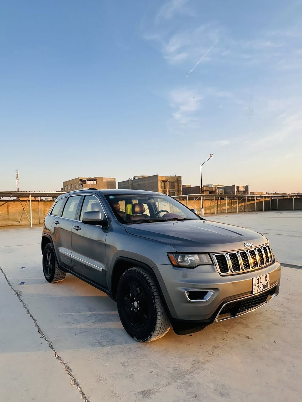 السعر 127 وبيها مجال 
جيب لاريدو 2011 محدث بچم 18 
 6 سلندر 
رقم بغداد  

كير و  محرك و حداديه كفاله لا تنقيص ولا بخار 
تبريد ثلج ❄️
دواخل قرميدي 
حادثها‼️ (( جاملغ وبنيد مال امريكا و بيها بالعراق صبغ بابين))
مكفوله// من الكص و العيب الشرعي و التچيه والكلبه و الدواخل (و التكم الداخليه)
مصبوغه حزام
 وصار بيها زنجار بمقدمة الجامه الاماميه و تصلح و نصبغ 
ابيع عام مثل ما موجود ((السونار  موجود بالمنشور) 
العنوان / واسط الكوت - مركز المدينه 
اتصل وهله بيك 
***********
