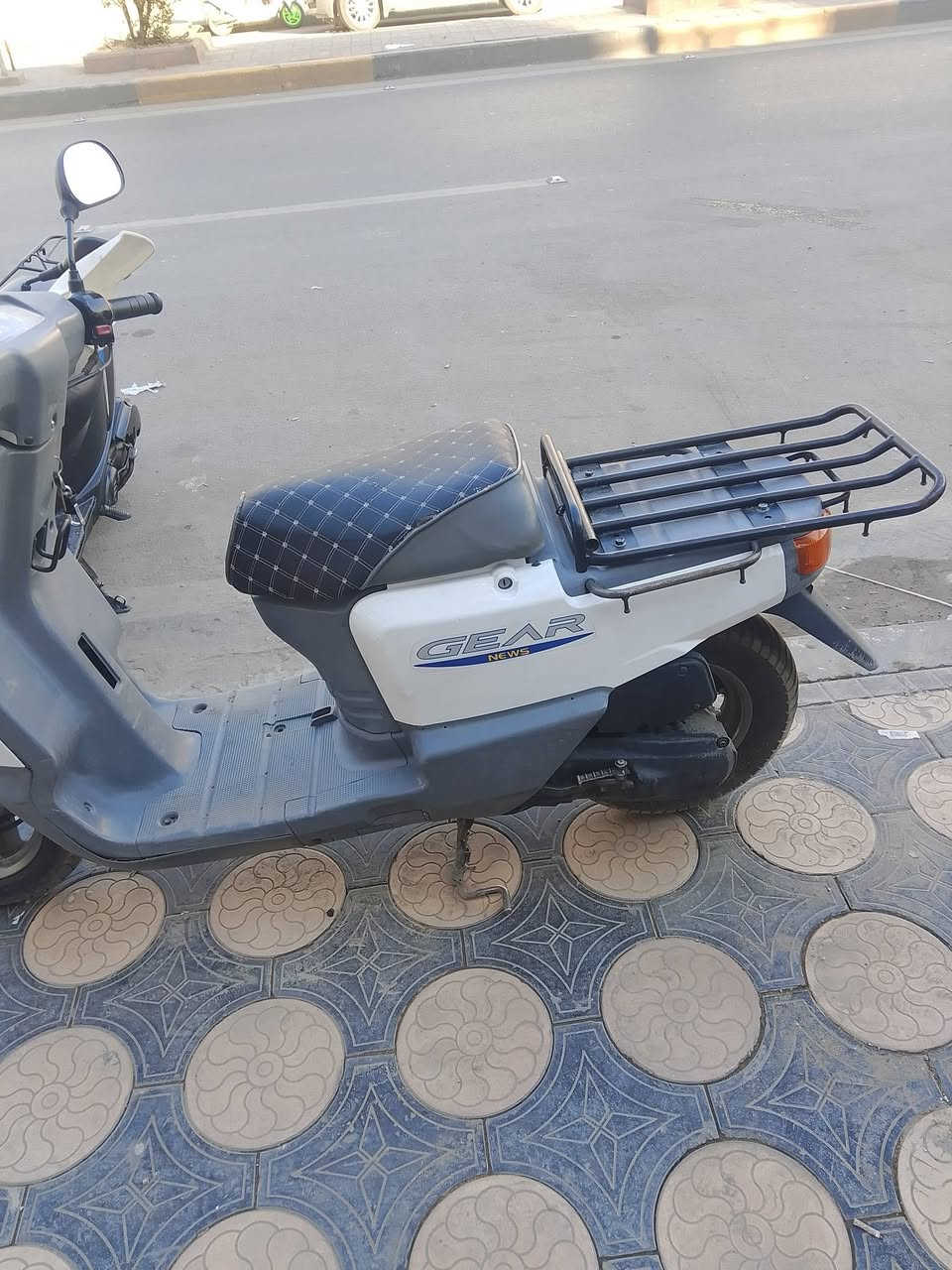 سلام عليكم دراجه بيكم بيضه للبيع نظيفه كلش والله نقصهه بس خرز كلج وفايبرات باتري جديد كهربائيات كلهه شغاله سعرهه 375وبيهه مجال مكانهه الاعظميه ***********
