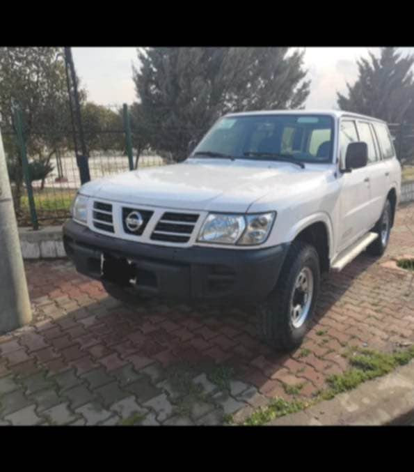 نيسان پاتڕۆڵ 2001 محسن مەکینەی نازەتەشفیت هەردوئەکسلی لۆک ساڵۆنسای بیلاد سفرە لەسەری کلاجوعەینەی شەریکە تازەگۆڕدراوە تاقم لایتی پێشەوەی تازە ئەسڵی لەسەرە سەیارەکە بێ مەسرەفە کامل مەسرەفی کراوە ئاڕمی پلاستکی سلێمانیە  سۆنەرەکەیم داناوە سعری 110 گەر مشتەری نیت سەرمان مەئێشێنە لەگەڵ ڕێزم  
ژم  خاوەنی *********** السليمانية, العراق
